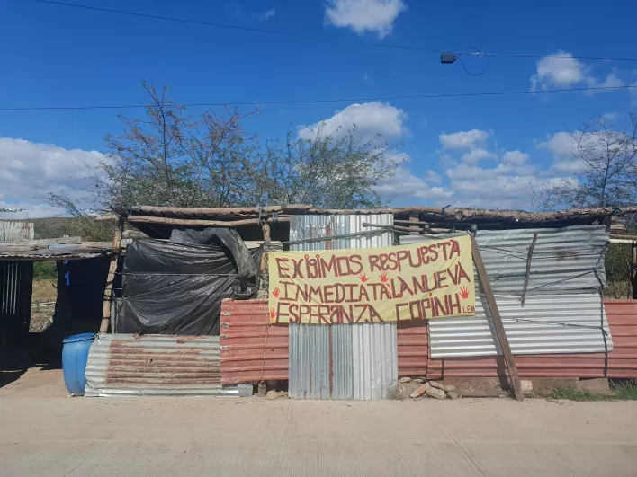 Honduras, Zwangsräumung Auch Monate nach der Zwangsräumung fordert die Gemeinschaft Nueva Esperanza in Honduras Gerechtigkeit (© Laura Kühn)